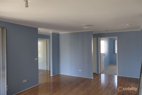 Property photo of 11 Warana Drive Hampton Park VIC 3976