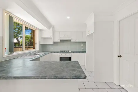 Property photo of 2/10 Hillcrest Street Wollongong NSW 2500