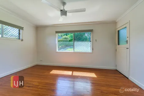 Property photo of 32 Watcombe Street Wavell Heights QLD 4012