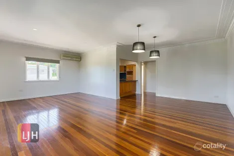 Property photo of 32 Watcombe Street Wavell Heights QLD 4012