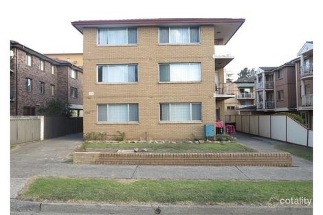 2/120 Moore St, Liverpool, NSW 2170