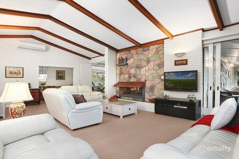 Property photo of 17 Rafting Ground Road Brookfield QLD 4069