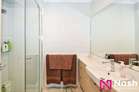 Property photo of 16 Pascoe Street Spring Farm NSW 2570