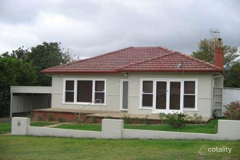 26 Birriley St, Bomaderry, NSW 2541