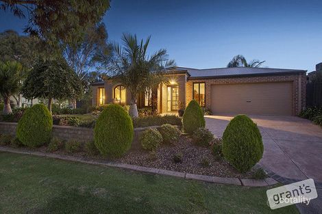13 Ganaway Dr, Berwick, VIC 3806
