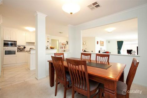 Property photo of 18 Nyrang Circuit Woodcroft SA 5162