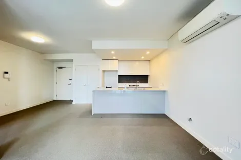 Property photo of 415/5 Verona Drive Wentworth Point NSW 2127