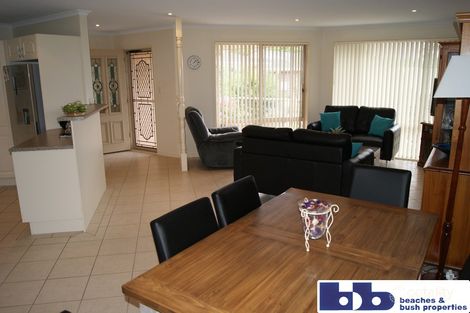 Property photo of 4/17 Eric Fenning Drive Surf Beach NSW 2536