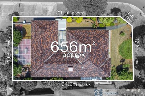 Property photo of 14 Chantell Avenue Endeavour Hills VIC 3802