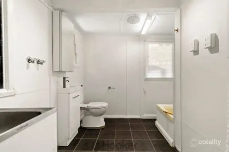 Property photo of 45 Bareki Road Eleebana NSW 2282