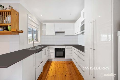 Property photo of 210 Stanley Street Kanwal NSW 2259