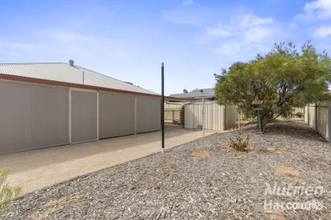 Property photo of 10 Ian Drive Paringa SA 5340