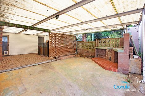 13 Chamberlain Ave, Caringbah, NSW 2229