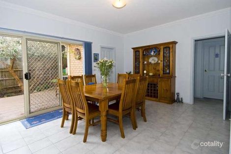 Property photo of 2/31 Grieve Street Macleod VIC 3085