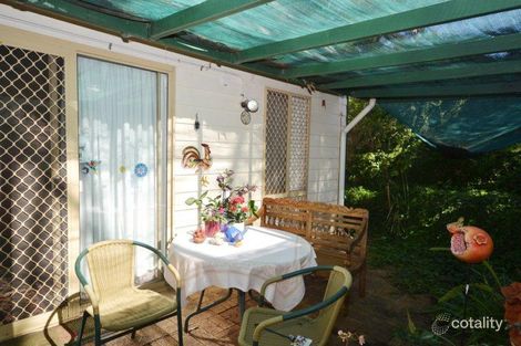 Property photo of 6 Wooloomooloo Road Greenmount WA 6056