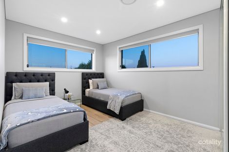 Property photo of 22 Marina Crescent Greenacre NSW 2190