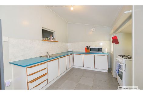 Property photo of 246 Noel Street Berserker QLD 4701