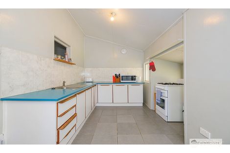 Property photo of 246 Noel Street Berserker QLD 4701