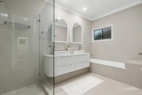 Property photo of 39 Emerald Street Murarrie QLD 4172