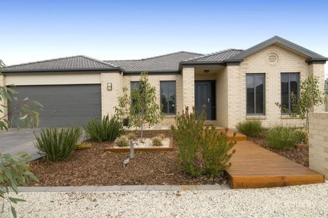 35 Botanical Dr, Epsom, VIC 3551