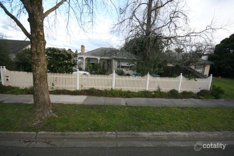 9 Lucille Ave, Croydon South, VIC 3136