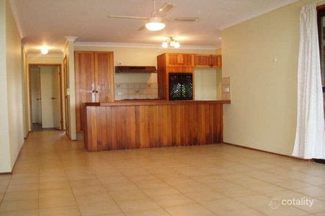 Property photo of 5 Jindabyne Court Highland Park QLD 4211