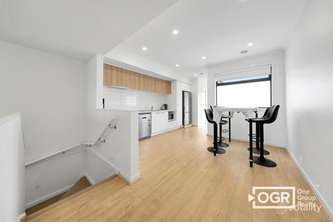 Property photo of 13 Lapis Walk Craigieburn VIC 3064