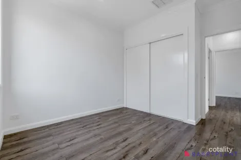 Property photo of 28 Conjola Way Wollert VIC 3750