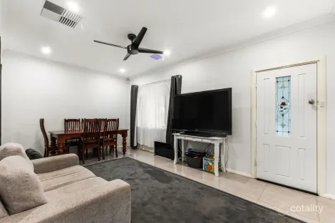 Property photo of 16 Atkinson Road Elizabeth Downs SA 5113