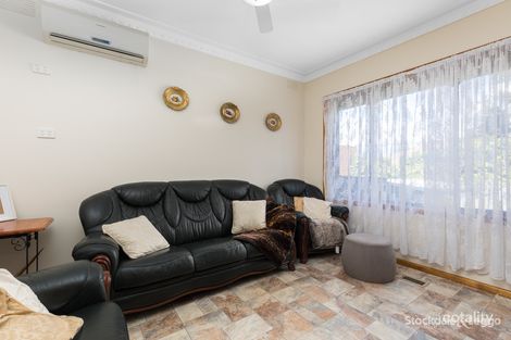 Property photo of 18 Lackenheath Drive Tullamarine VIC 3043