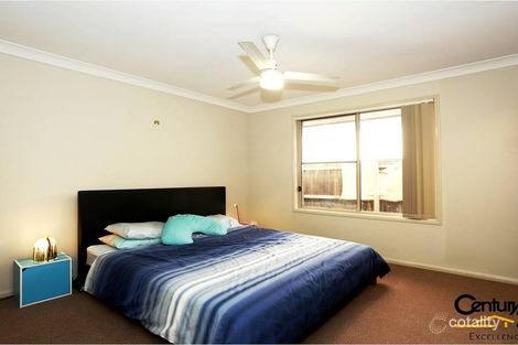 Property photo of 100 Serafina Drive Helensvale QLD 4212