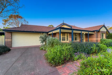10 Magdalena Pl, Berwick, VIC 3806