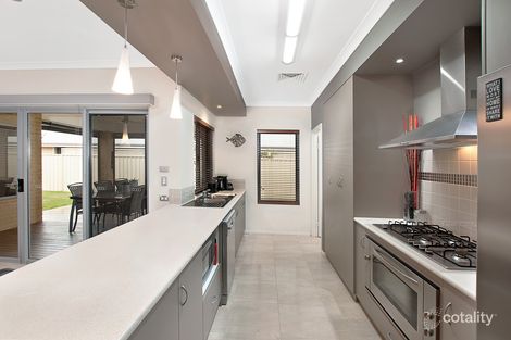 Property photo of 16 Kooljak Road Broadwater WA 6280