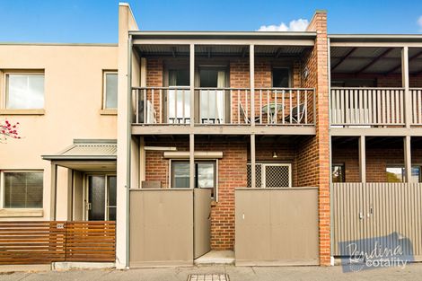 401 Racecourse Rd, Kensington, VIC 3031