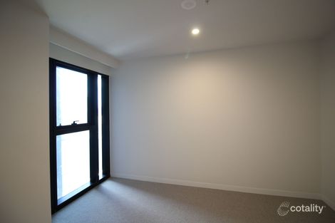 Property photo of 2015/8 Pearl River Road Docklands VIC 3008