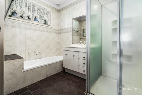 Property photo of 29 Monk Crescent Bomaderry NSW 2541