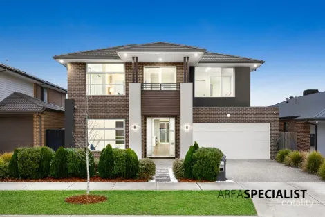 Property photo of 10 Ballymarang Chase Cranbourne West VIC 3977