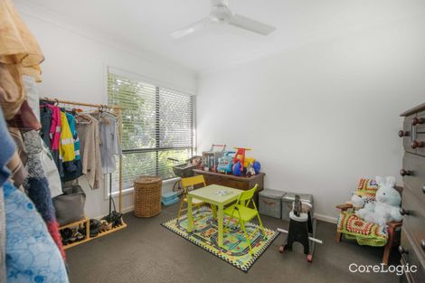 Property photo of 28 Lancaster Way Ooralea QLD 4740