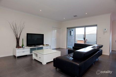 Property photo of 37 Serendip Crescent Greenvale VIC 3059