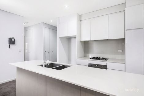 Property photo of 17/2-4 Gubbuteh Road Little Bay NSW 2036