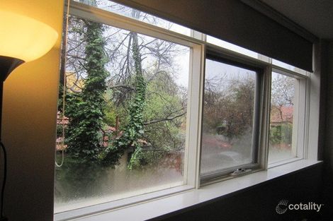 3/8 Spray St, Elwood, VIC 3184