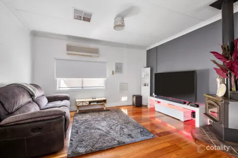 Property photo of 43 George Street Kalgoorlie WA 6430