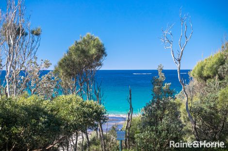 Property photo of 23 Seaside Parade Dolphin Point NSW 2539