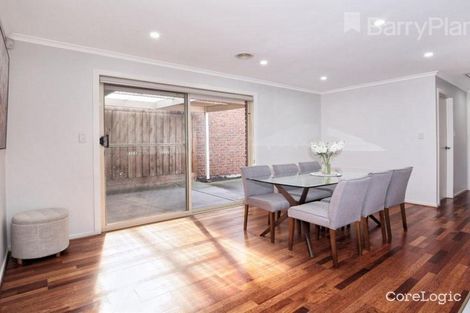 Property photo of 13 Gathray Court Roxburgh Park VIC 3064