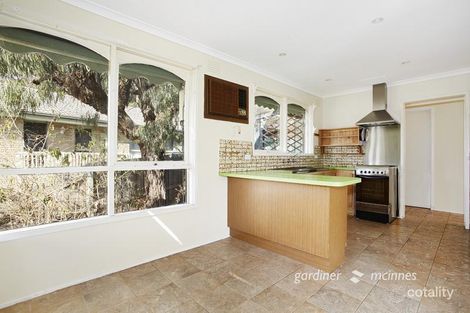 Property photo of 13 Wembley Close Briar Hill VIC 3088