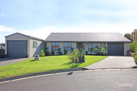 32 Serica St, Hallett Cove, SA 5158