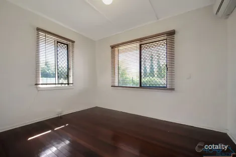 Property photo of 52 Templeton Street Townview QLD 4825