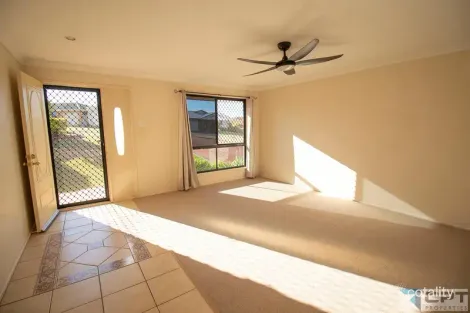 Property photo of 21 Davis Crescent Gatton QLD 4343