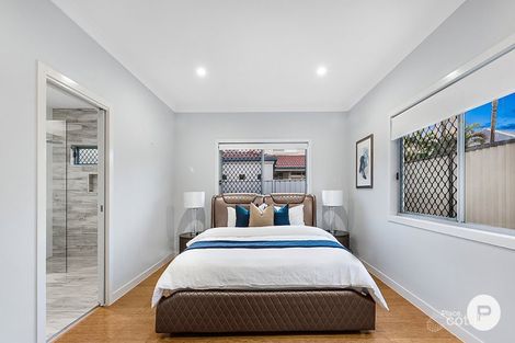 Property photo of 13 Wisteria Place Calamvale QLD 4116