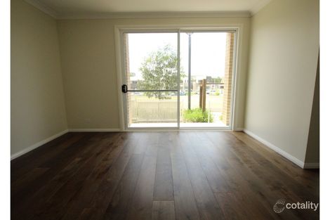 Property photo of 35 Saxon Lane Rouse Hill NSW 2155